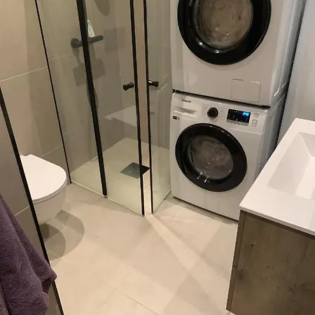 Private In Shared Séjour chez l'habitant *